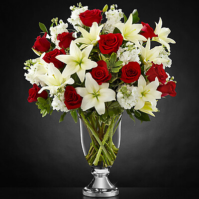 The Grand Occasion Bouquet by Vera Wang