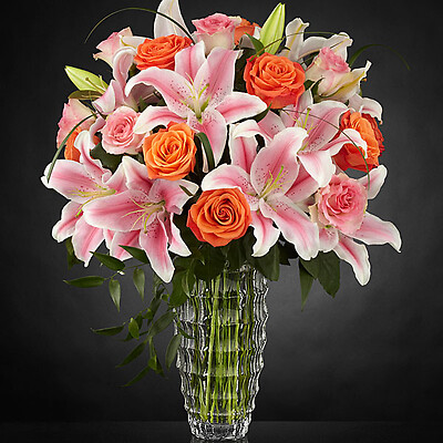 The Sweetly Stunning&amp;trade; Luxury Bouquet